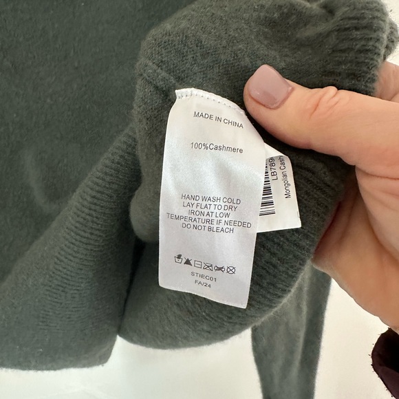 Quince Mongolian Cashmere Boatneck Sweater, Moss, Large - Picture 5 of 7